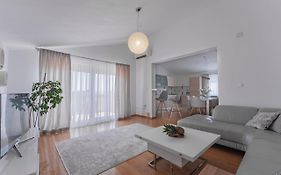 Apartments Idassa